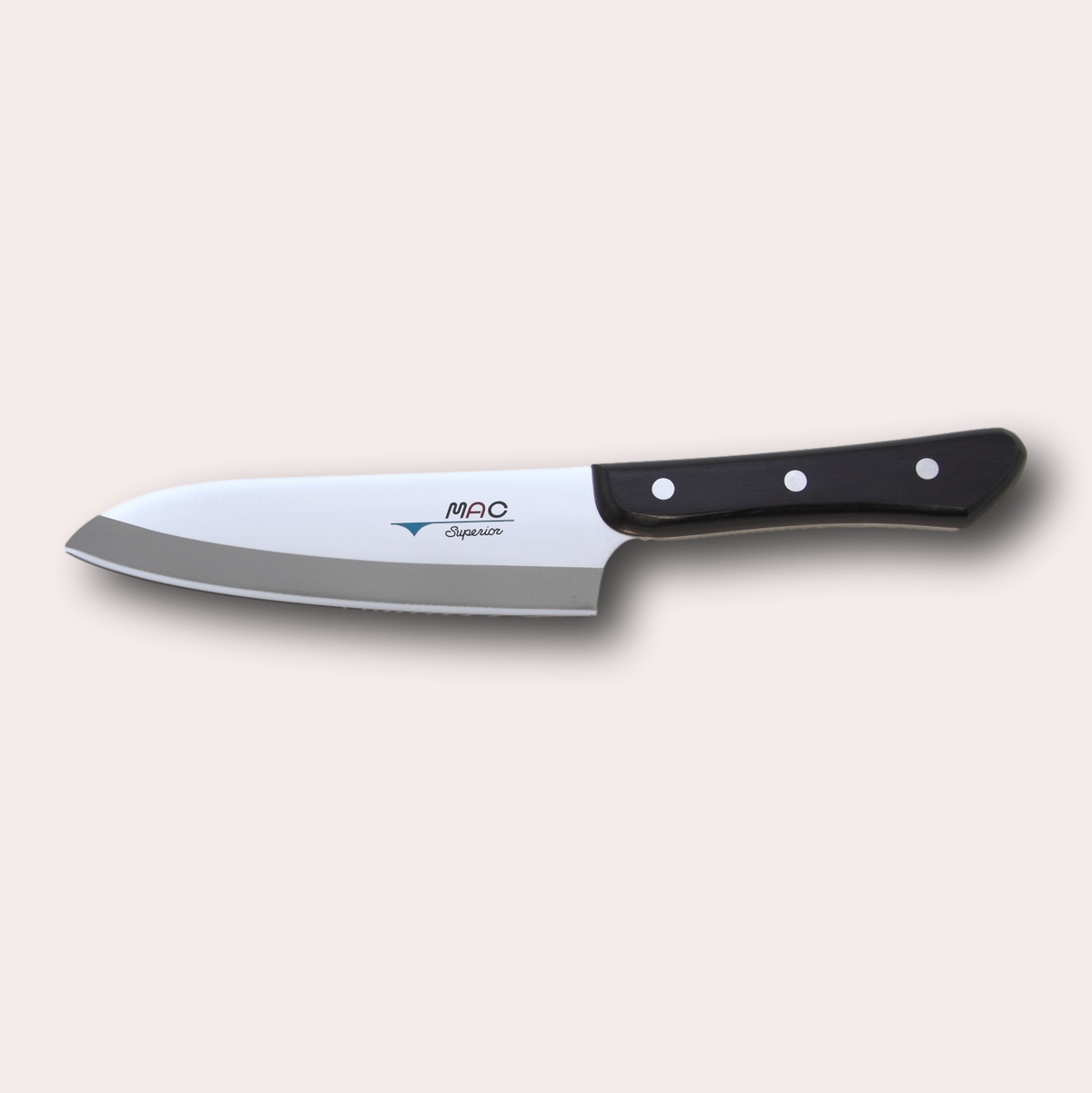 MAC Superior Deba knife. Extra-hard high-carbon Molybdenum Vanadium alloy blade metal, and riveted black Pakkawood handle.