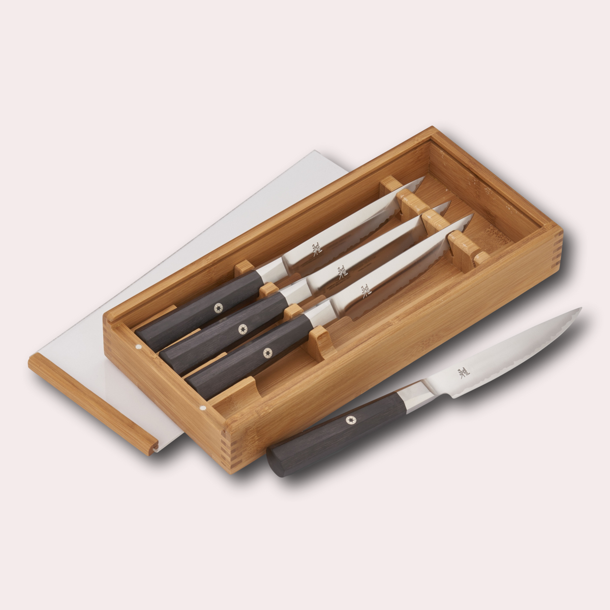 Miyabi 4000FC steak knife set. 4 knives, in a wooden presentation box, sold by japanese-knives.co.uk