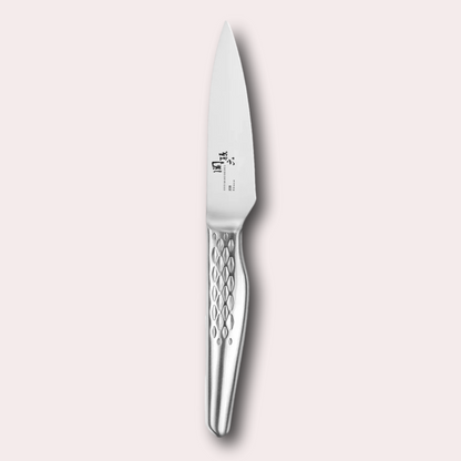 Kai Seki Magoroku Shoso paring knife. 5CR15MoV Steel with diamond pattern handle.