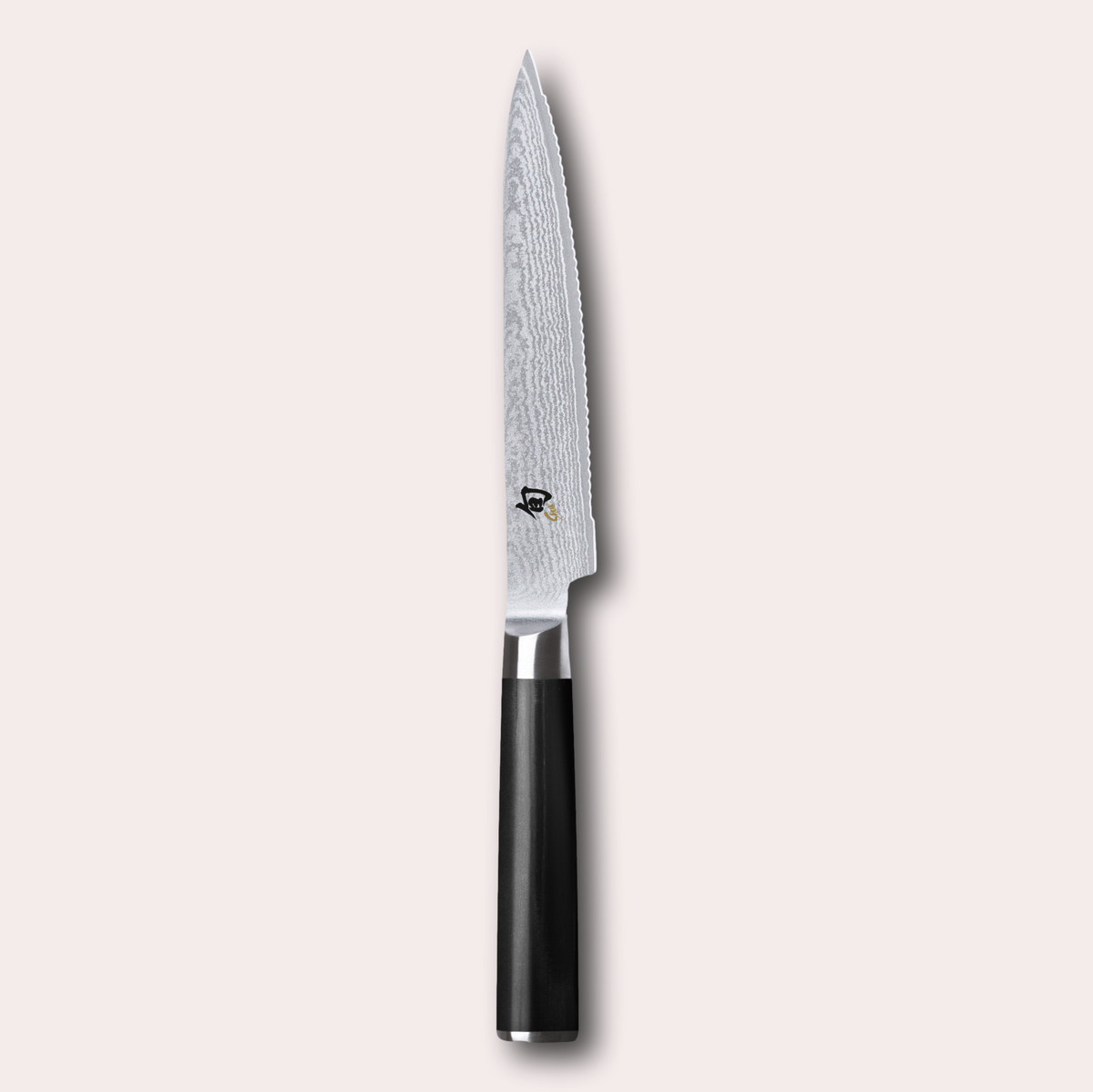 KAI Shun 15cm serrated utilty Knife , damascus blade with razor sharp edge and black pakkawood handle. 